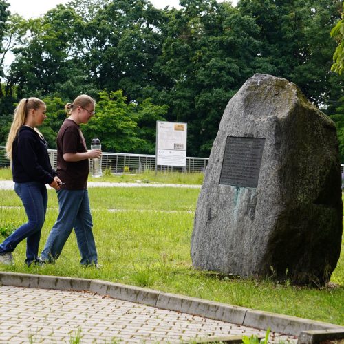 Narodowy Dzień Pamięci Ofiar Niemieckich Nazistowskich Obozów Koncentracyjnych i Zagłady 2